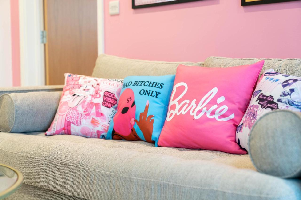 Maevela Apartments ☆ Pink Luxury Apartment With Balcony - Birmingham City Centre - 5 Min Walk From Bullring, Cube, Mailbox, New Street Station - Free Netflix & Wifi Экстерьер фото